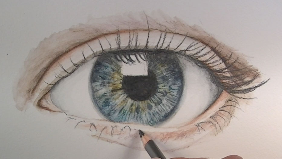 Drawing eyelashes with a sharp pencil